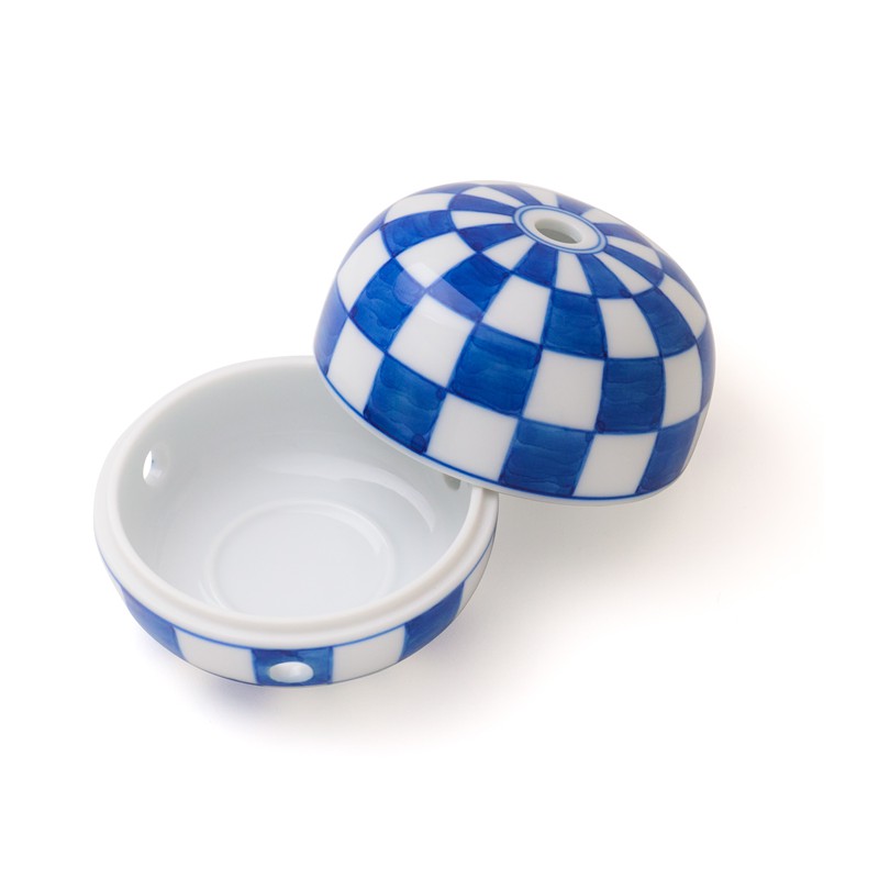 Wierookbrander Miyuki Ichimatsu