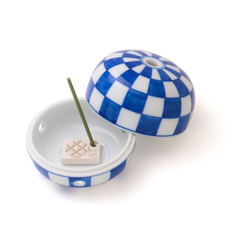 Wierookbrander Miyuki Ichimatsu