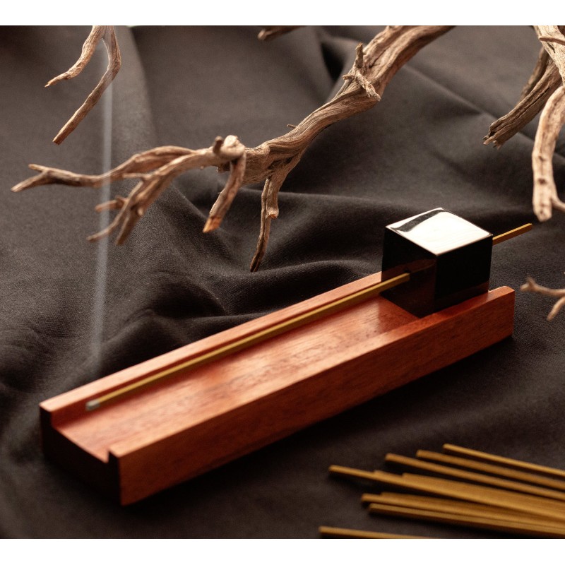 Incense Holder Paramita