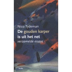 De gouden karper is uit het net